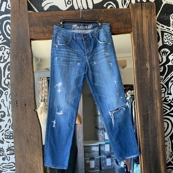 Madewell Distressed Boyfriend Denim  Size 28” - Picture 2 of 4